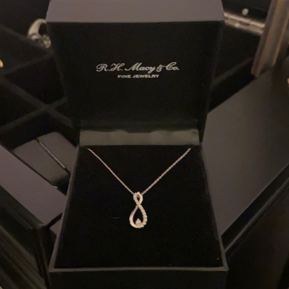 Diamond Infinity Necklace